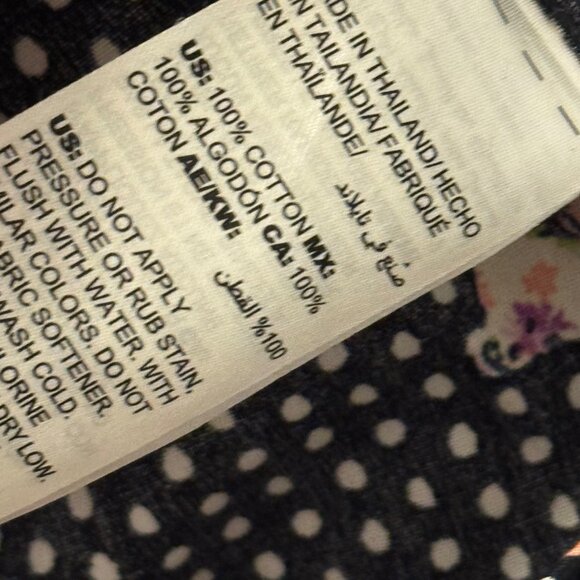 Chicos Black & White Paisley Elephant Print Button-Up Shirt Size 10 blouse - Picture 4 of 12